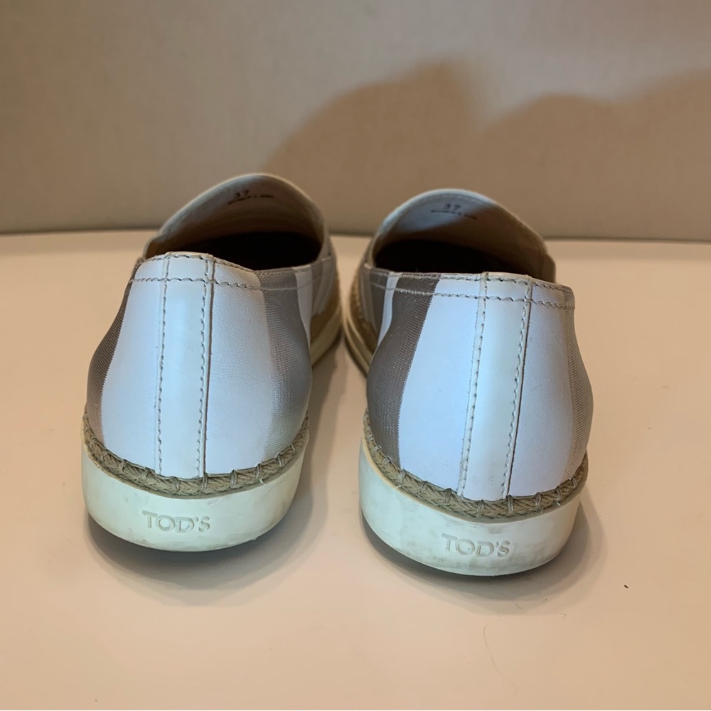 Tod's Italian Leather Silver Striped Slip-On Loafers Cozy Insole EU 37 / US 6.5 - Picture 4 of 6